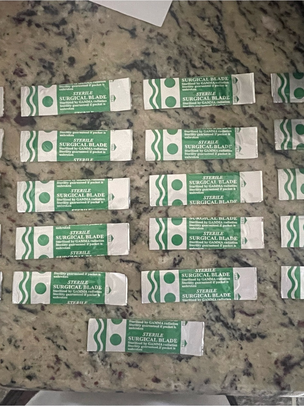 Sterile Surgical Blades Set of 21 SEALED
